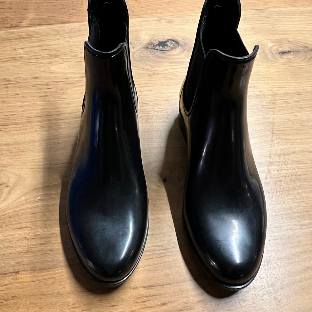 Black Chelsea Rain Boots - Picture 4 of 4